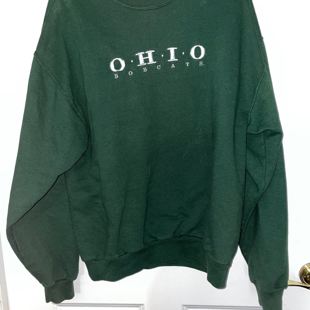 Cute green Ohio bobcats crew neck